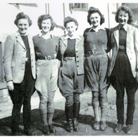 WLA girls at Quarry Court, North Berwick.jpg